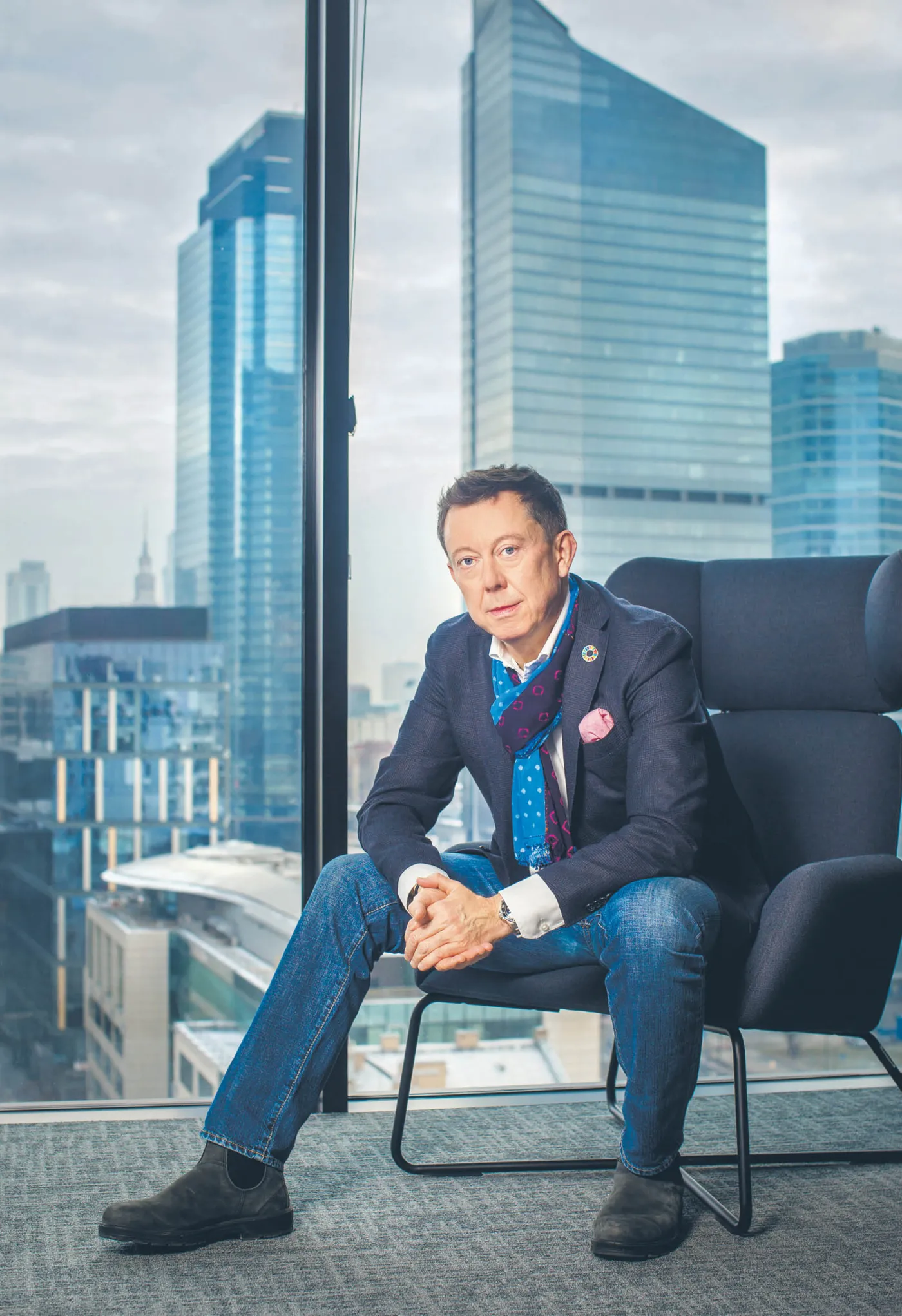 Gdański: Polskie banki powinny finansować udział polskich firm w odbudowie Ukrainy