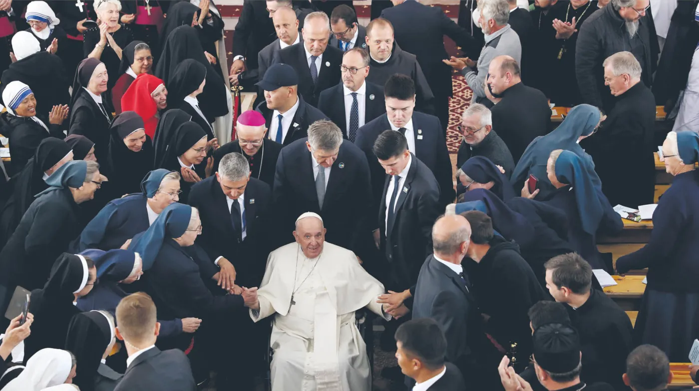 Niepubliczna gra Watykanu między Kijowem a Moskwą