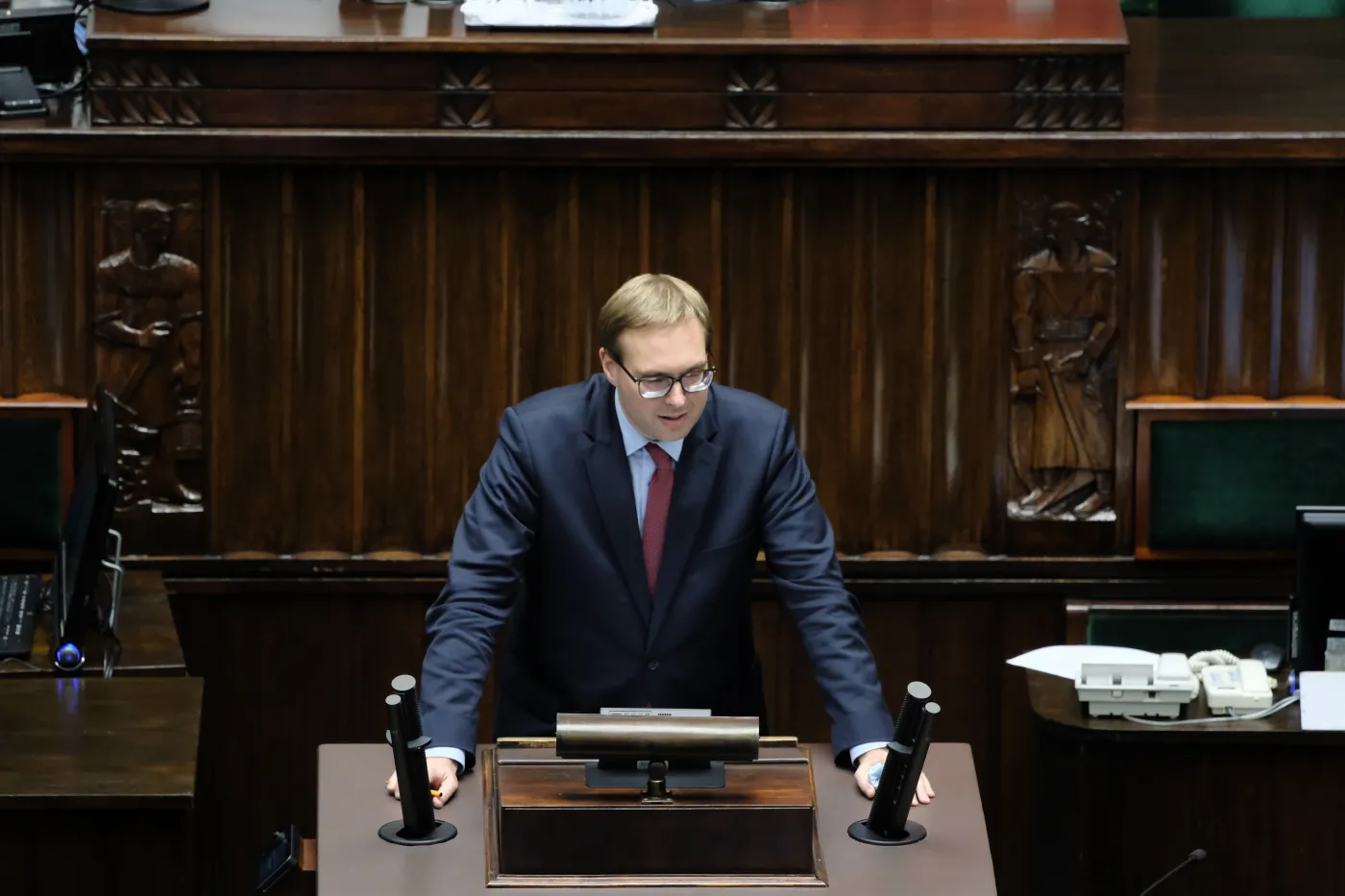 Sarnowski: Rodziny, pracownicy i osoby najmniej zarabiające zyskają na zmianach w systemie podatkowym