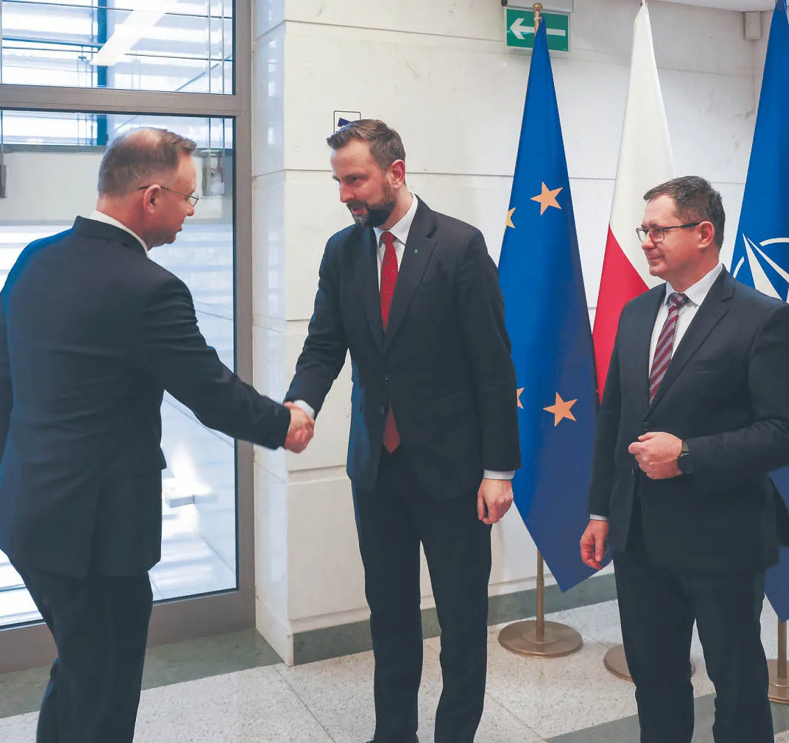 Wojsko Polskie. Prezydencka naprawa znów opóźniona