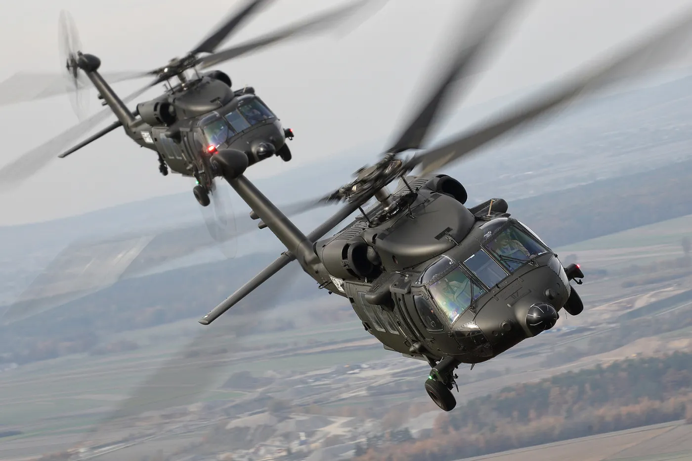 Wojska Specjalne posiadają już osiem śmigłowców S-70i Black Hawk. Wszystkie trafiły do JW Grom.