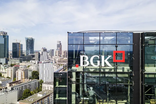 MFiPR przekaże BGK dodatkowe 1,1 mld zł ze środków UE na pożyczki płynnościowe dla firm