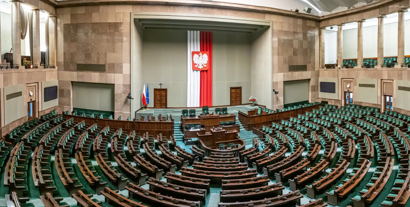Najnowszy sondaż partyjny. Przewaga KO rośnie. Pięć ugrupowań w Sejmie