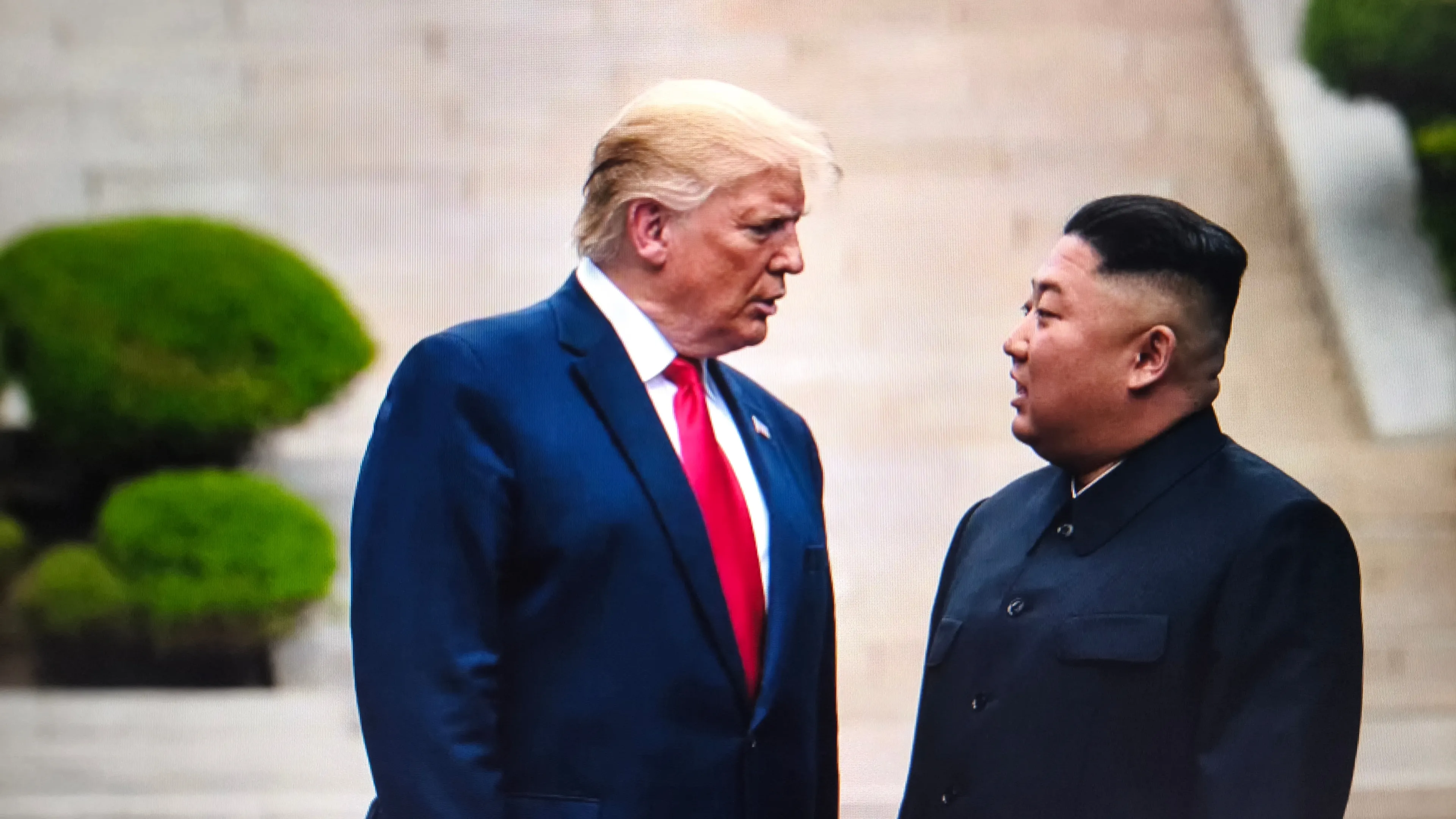 Donald Trump zaskoczył wyznaniem o swojej relacji z Kim Dzong Unem. Dziennikarze w Białym Domu kompletnie się tego nie spodziewali