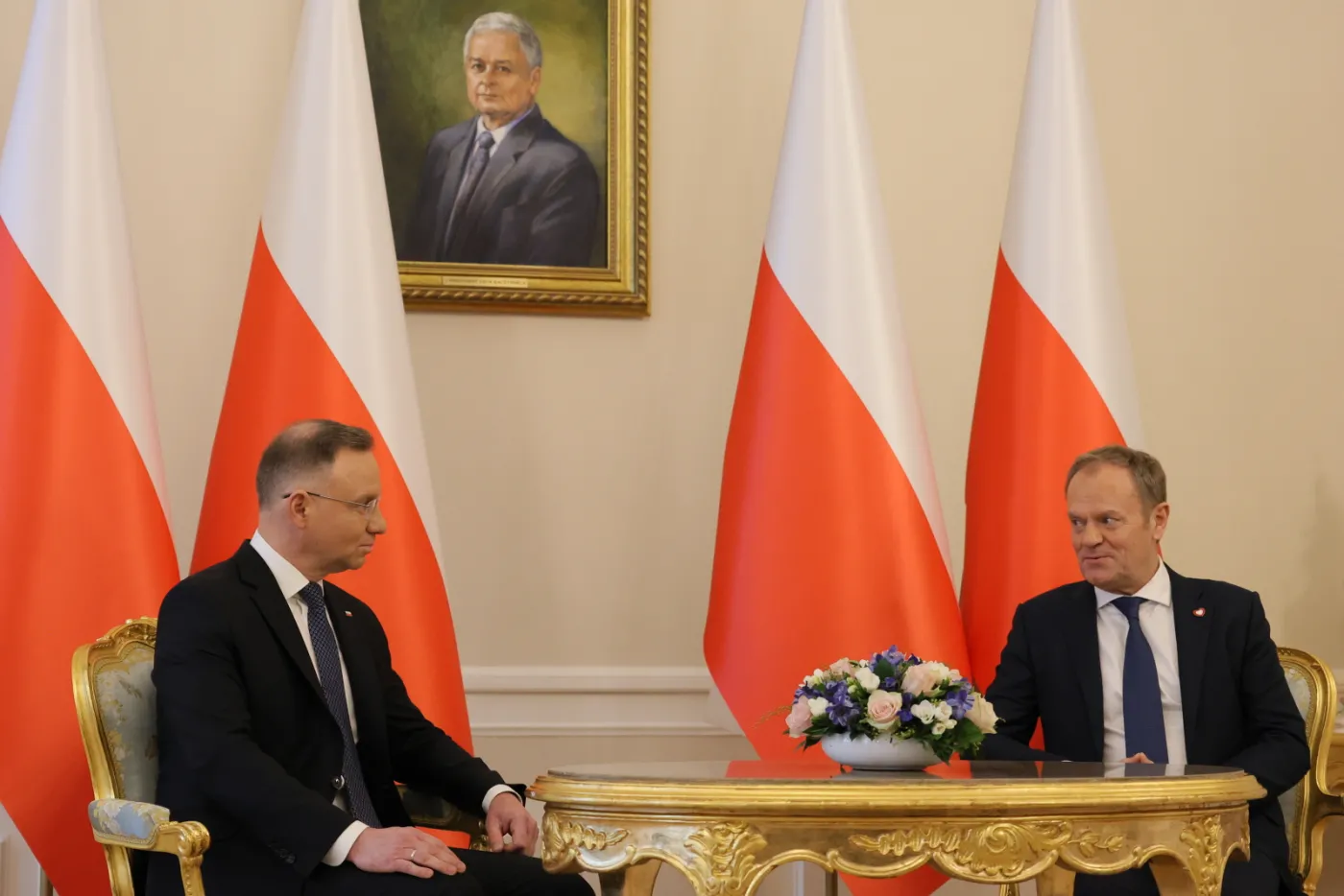 Spotkanie prezydenta Dudy i premiera Tuska. O czym rozmawiali politycy?