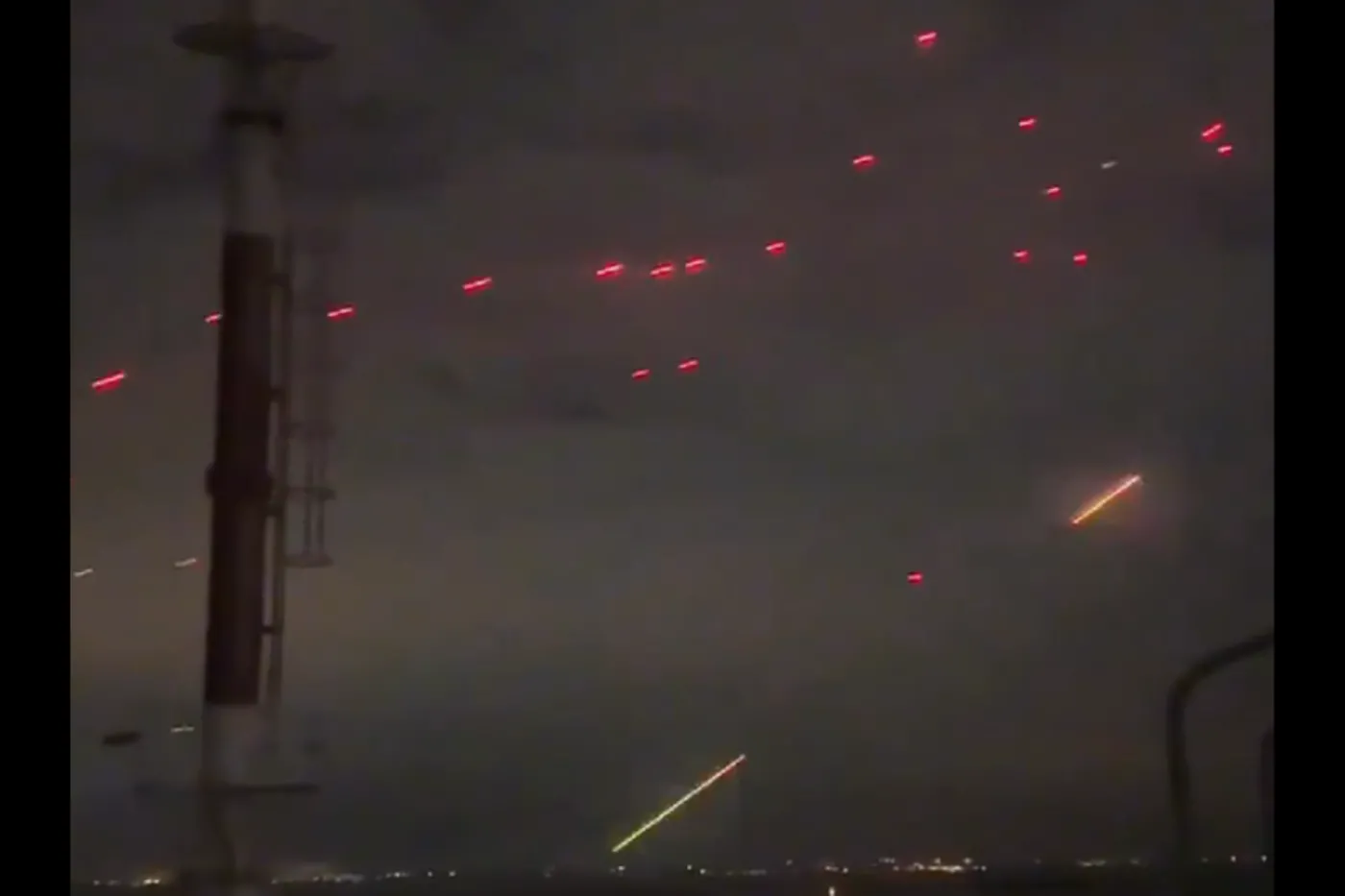 Sceny jak z Gwiezdnych Wojen. Tak Ukraina walczy z bezzałogowcami Geran-2