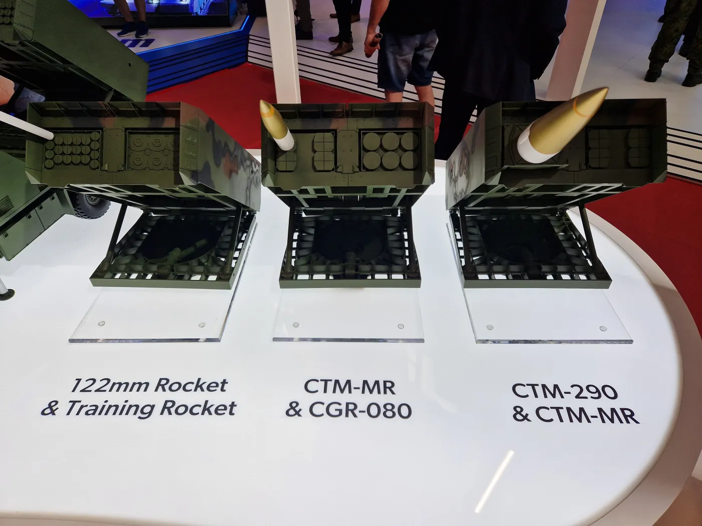 Na MSPO 2024 w Kielacach koreańczycy zaprezentowali różne możliwe konfiguracje modułów wyrzutni K239 Chunmoo (Homar-K).