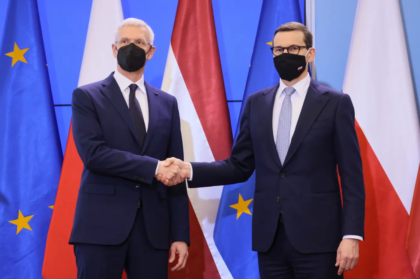 Morawiecki: Grozi bezpośrednia inwazja na część terytorium Ukrainy
