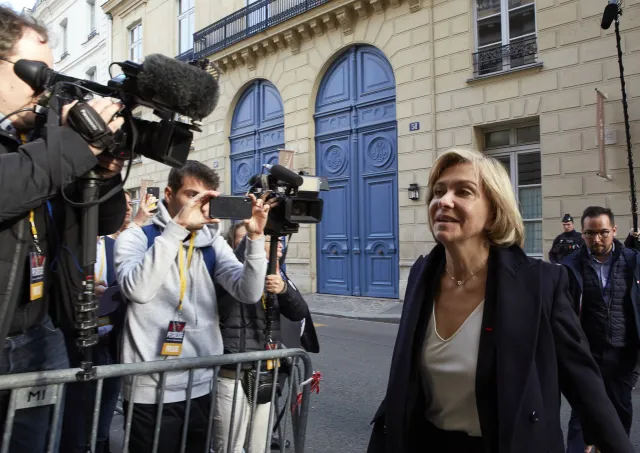 Wybory we Francji. Walka o przetrwanie tradycyjnych partii