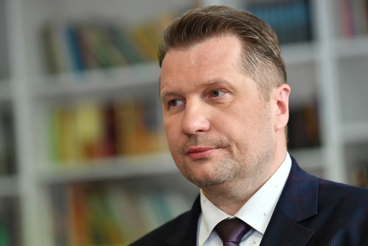 Czarnek: Poziom matur jest niski, gimnazja do tego doprowadziły