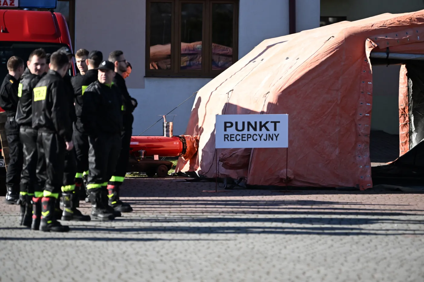 Tworzenie punktu recepcyjnego dla uchodźców z Ukrainy w Szkole Podstawowej im. Władysława Jagiełły w Medyce
