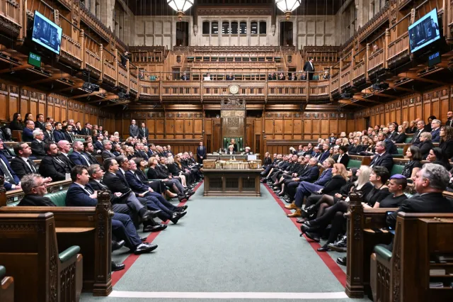 Czym jest Rada Akcesyjna i w jaki sposób proklamuje nowego monarchę