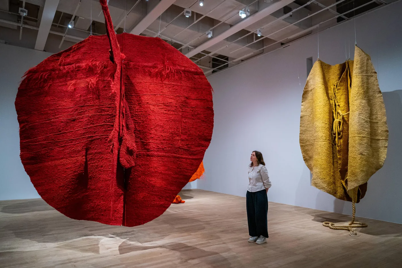 Abakany w galerii Tate Modern. "Widzowie są nimi oszołomieni"