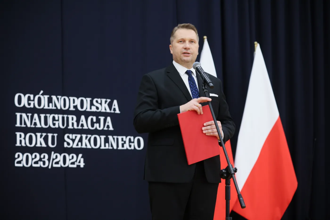 Czarnek: Wchodzimy w ten rok szkolny pełni optymizmu, który czerpiemy z potężnych inwestycji