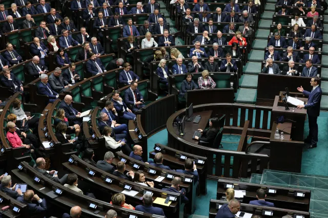 Sejm nie zgodził się na wydłużenie debaty nad expose premiera Morawieckiego