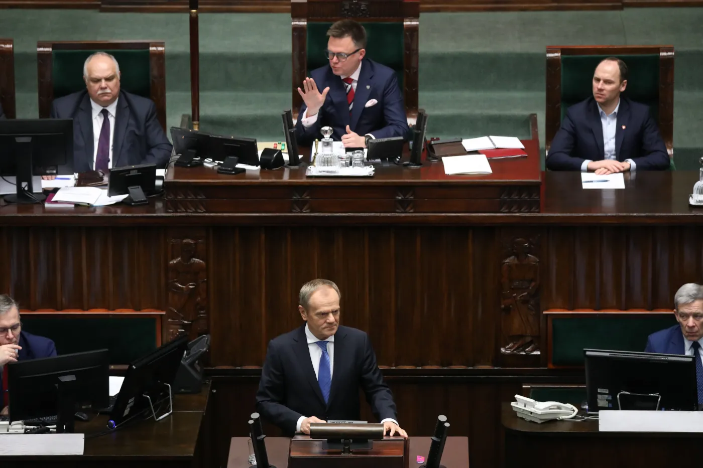sejm tusk hołownia 