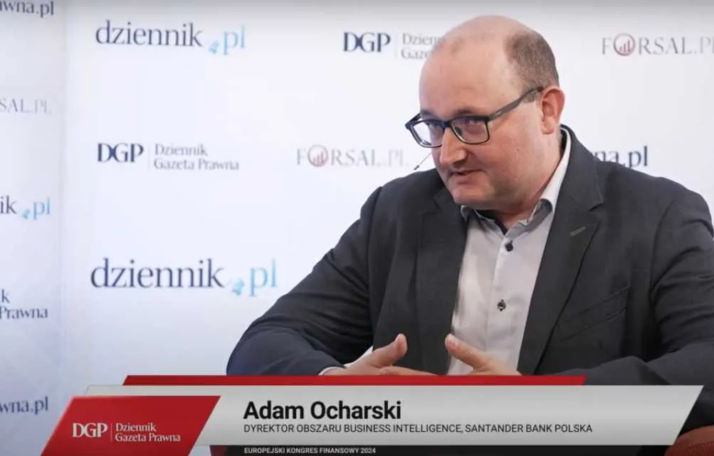 Adam Ocharski - Jak zamienić dane na pieniądze?