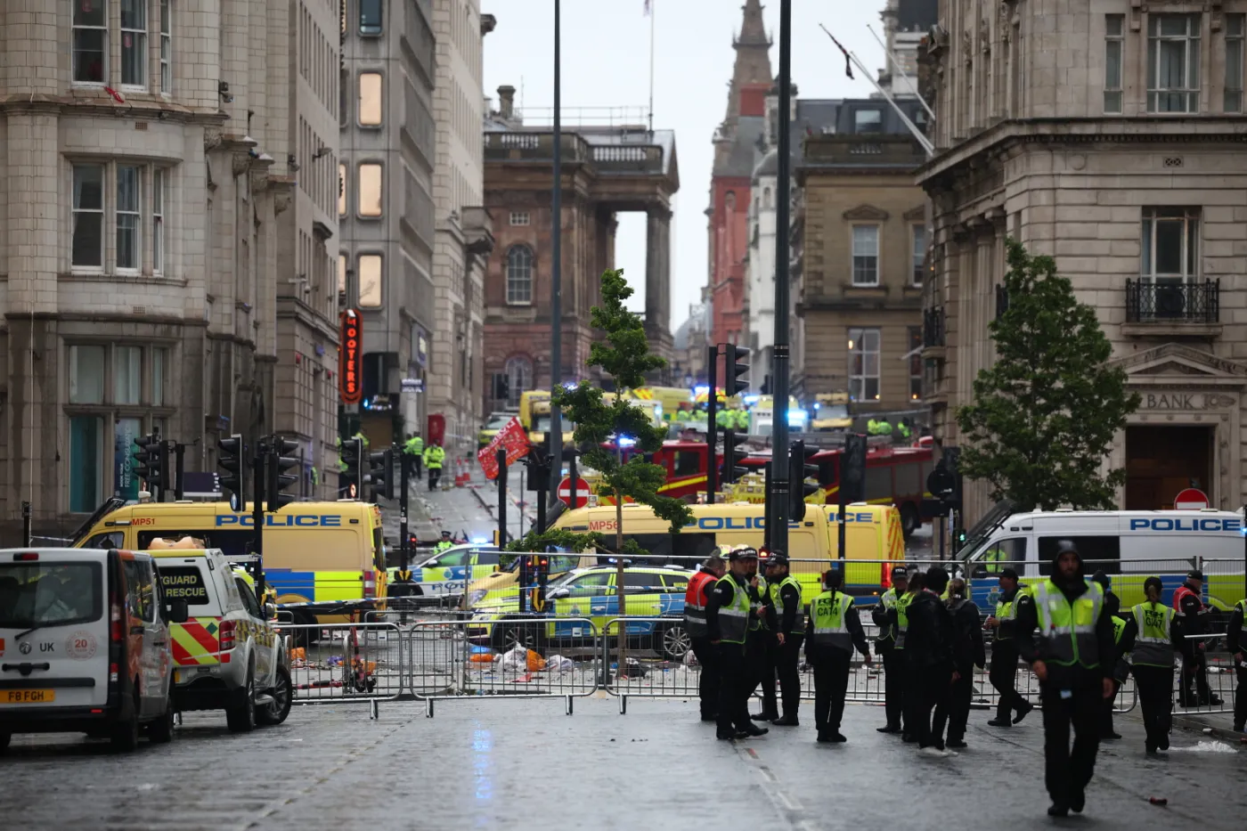 Liverpool. Samochód wjechał w tłum kibiców. Do szpitala trafiło 27 osób