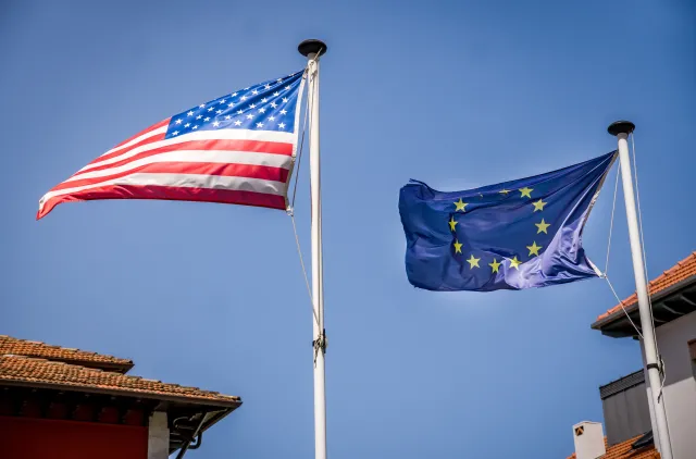 Polacy boją się wojny handlowej z USA? Nowy sondaż