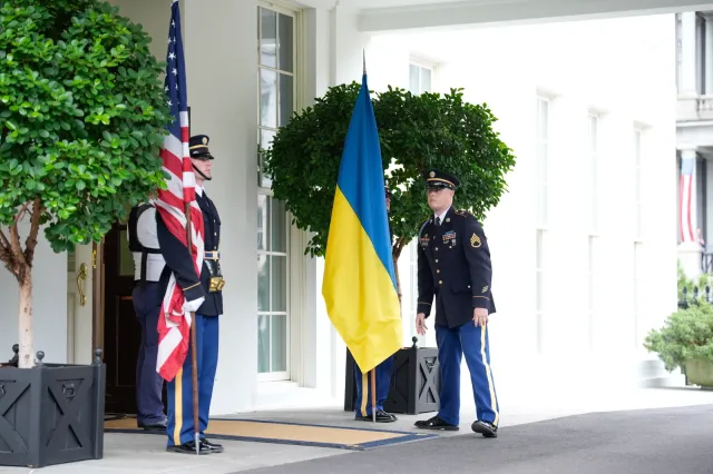 Trump gotowy pomóc Europie w zagwarantowaniu pokoju w Ukrainie