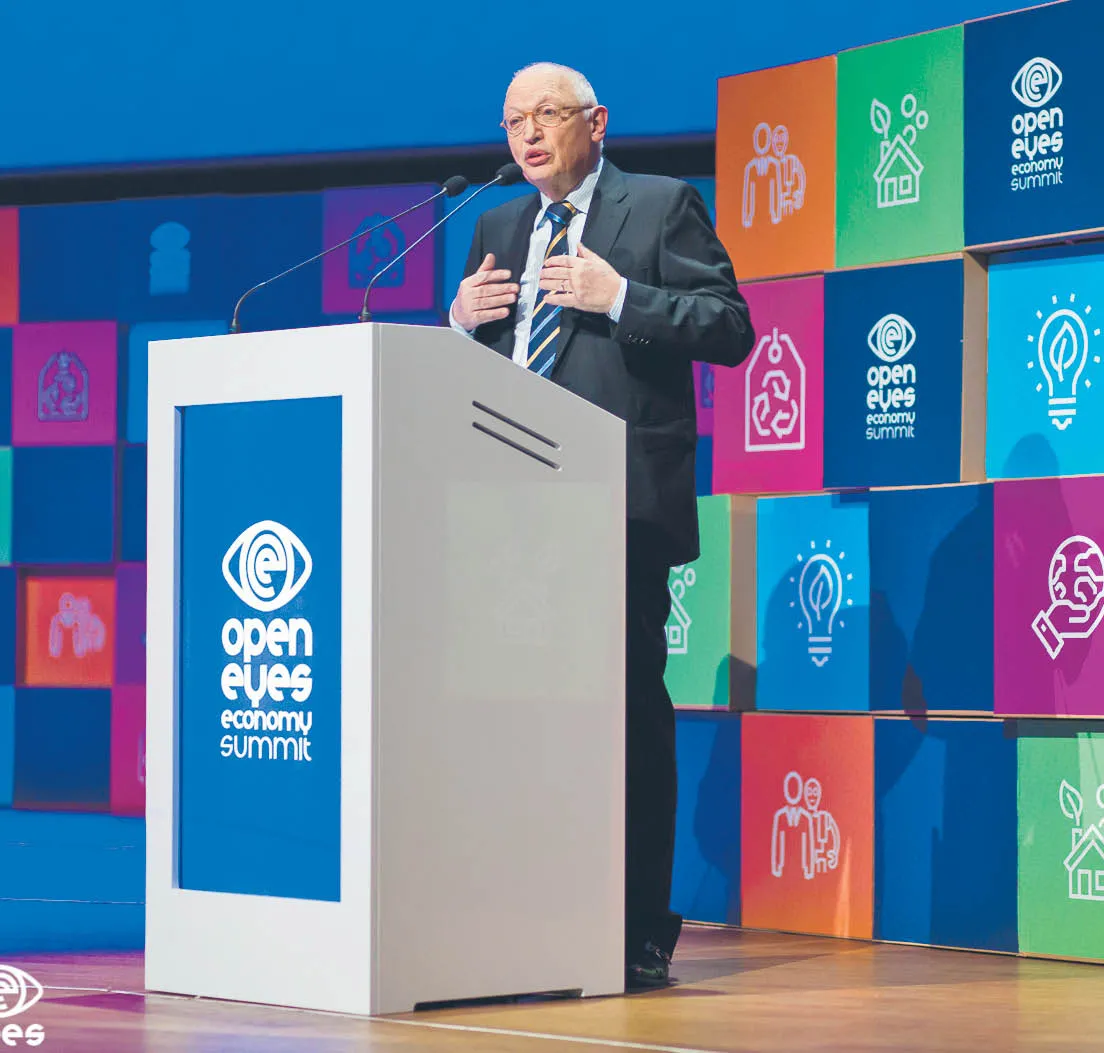 Za politycznymi decyzjami stoją ludzkie emocje