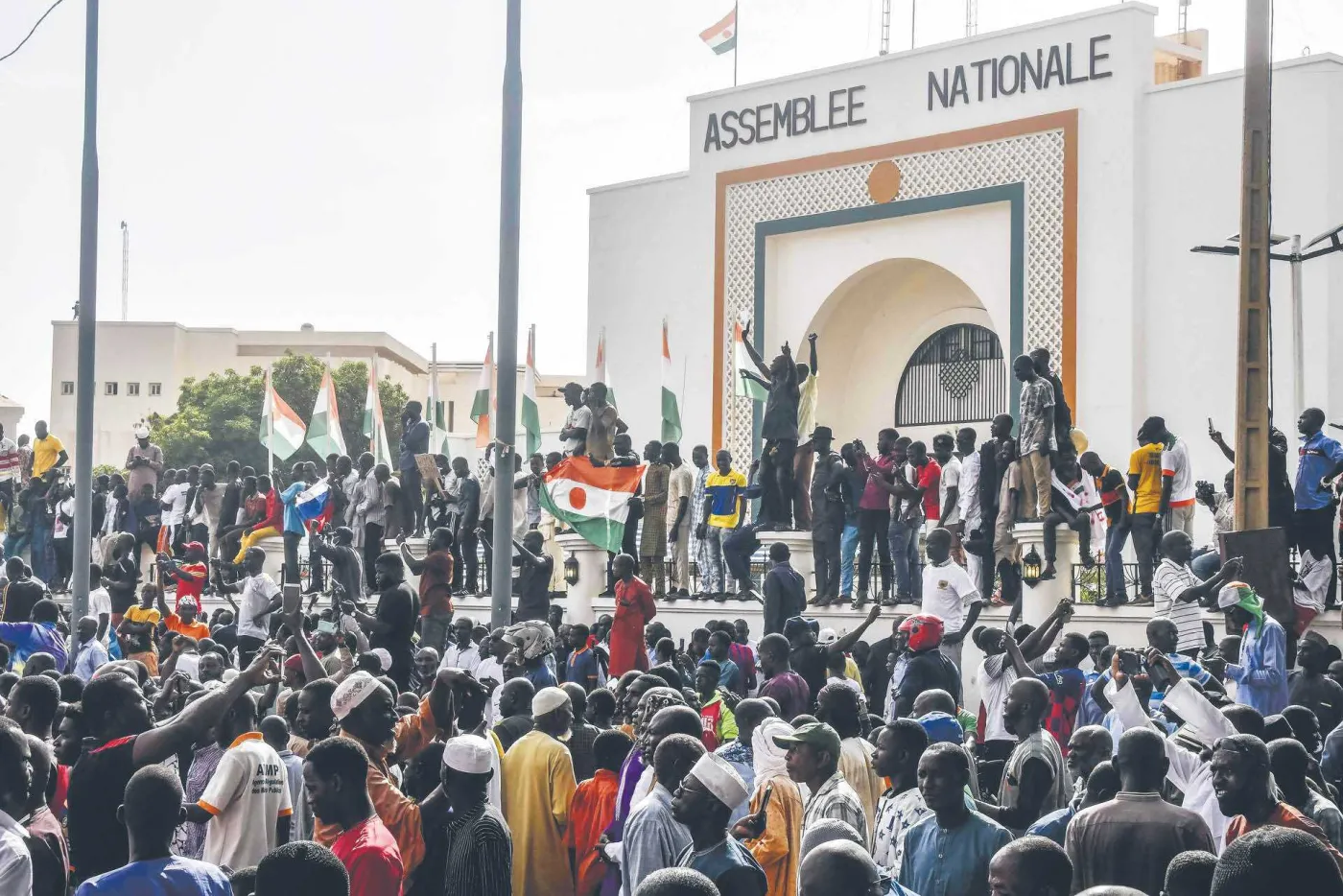 Unia traci Niger i może stracić uran