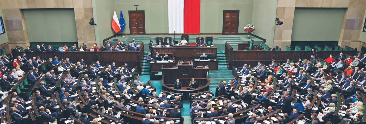 Po trzęsieniu ziemi czas na koalicyjne przemeblowanie