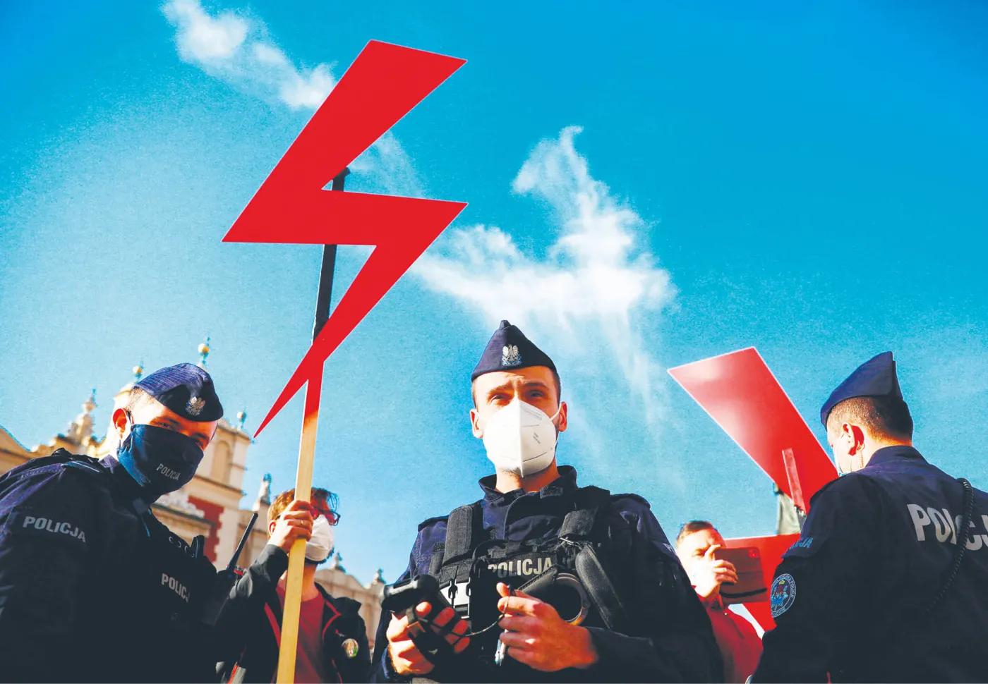 Po protestach policjanci prymusami