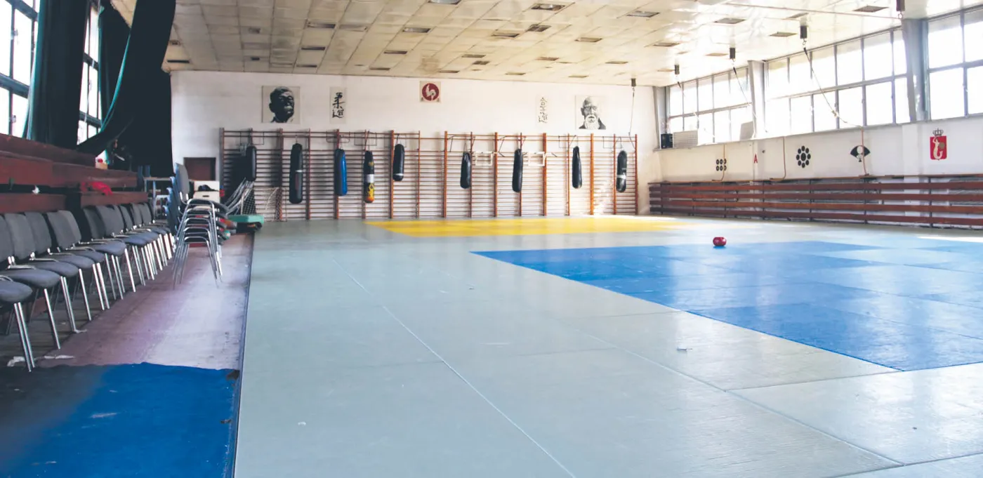 Sport pod kreską