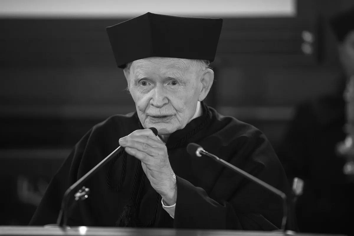 Prof. Adam Strzembosz