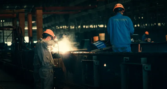 Industrial Accelerator Act. Analizujemy pomysł Komisji Europejskiej na „unijny i niskoemisyjny przemysł” [RAPORT SPECJALNY DGP]