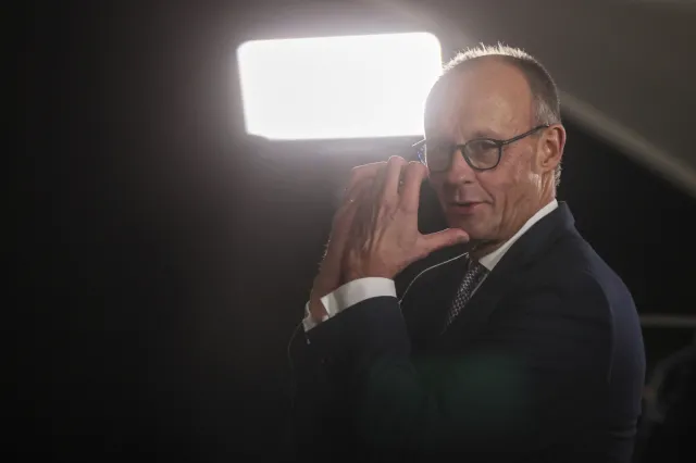 Rozmowy pokojowe w Berlinie. Merz mówi o realnej szansie na pokój