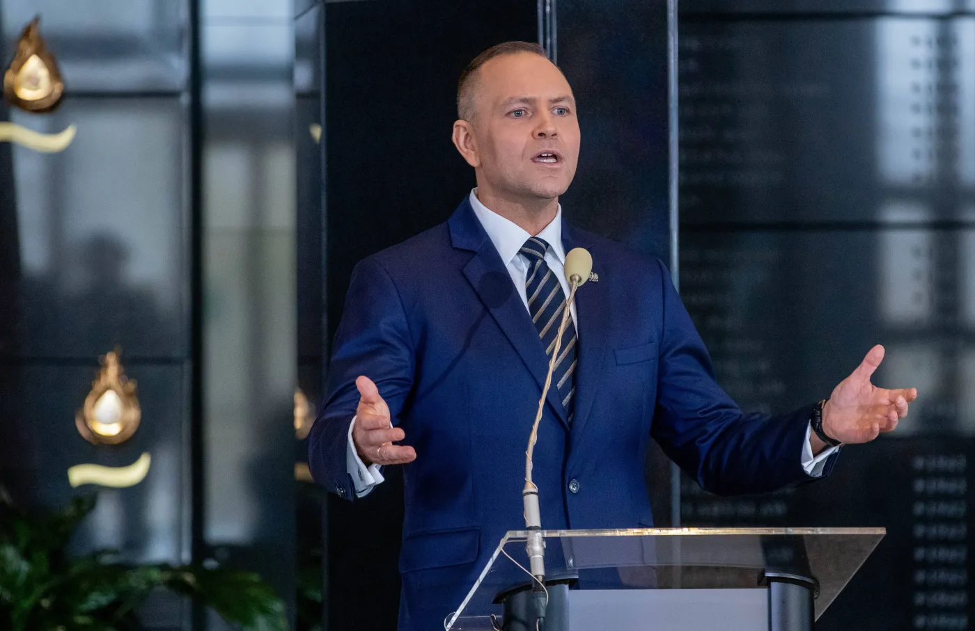 Prezydent wezwał generałów bez konsultacji z MON. Wojskowi zaskoczeni