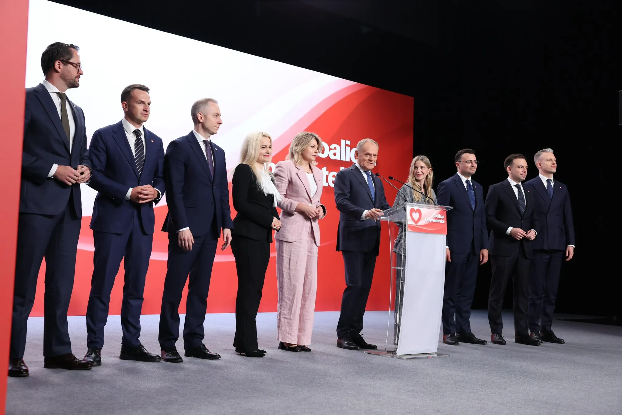 Tusk odsłania polityczne zaplecze. Ta „dziesiątka na wybory” już działa