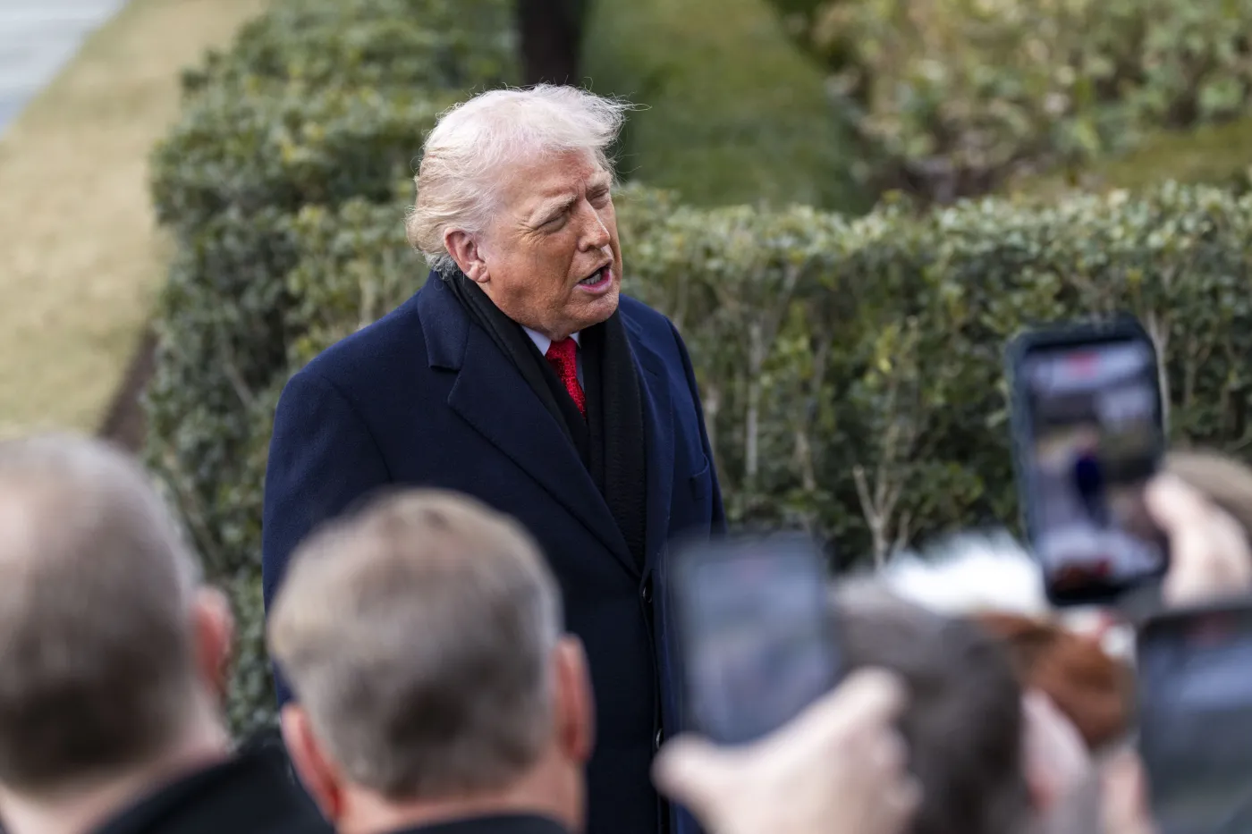 Trump nakłada cła na państwa UE. Czy zagrożona jest umowa handlowa z USA?