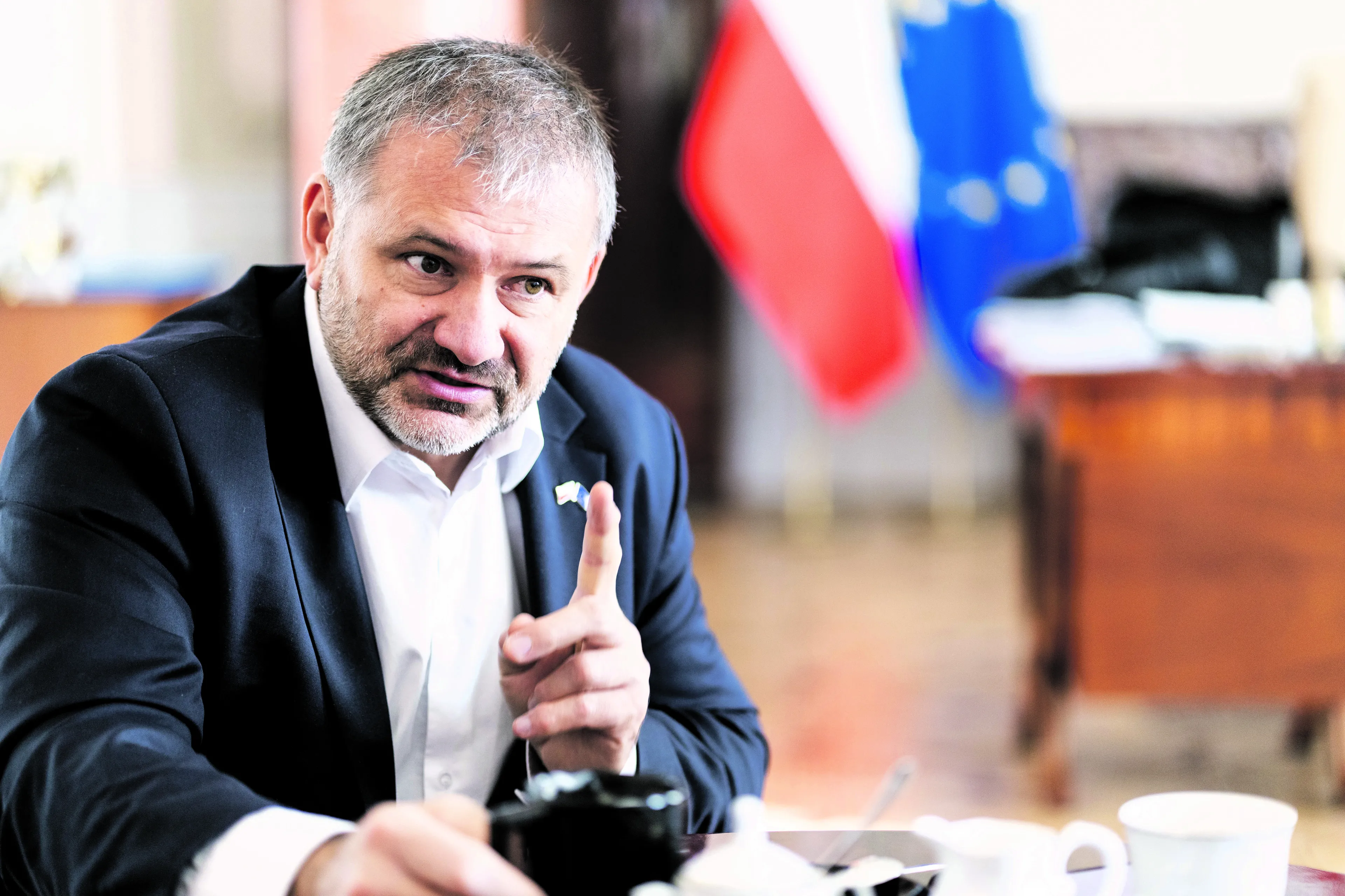 Minister Żurek skierował do PE wniosek ws. europosła Patryka Jakiego. W tle przekroczenie uprawnień