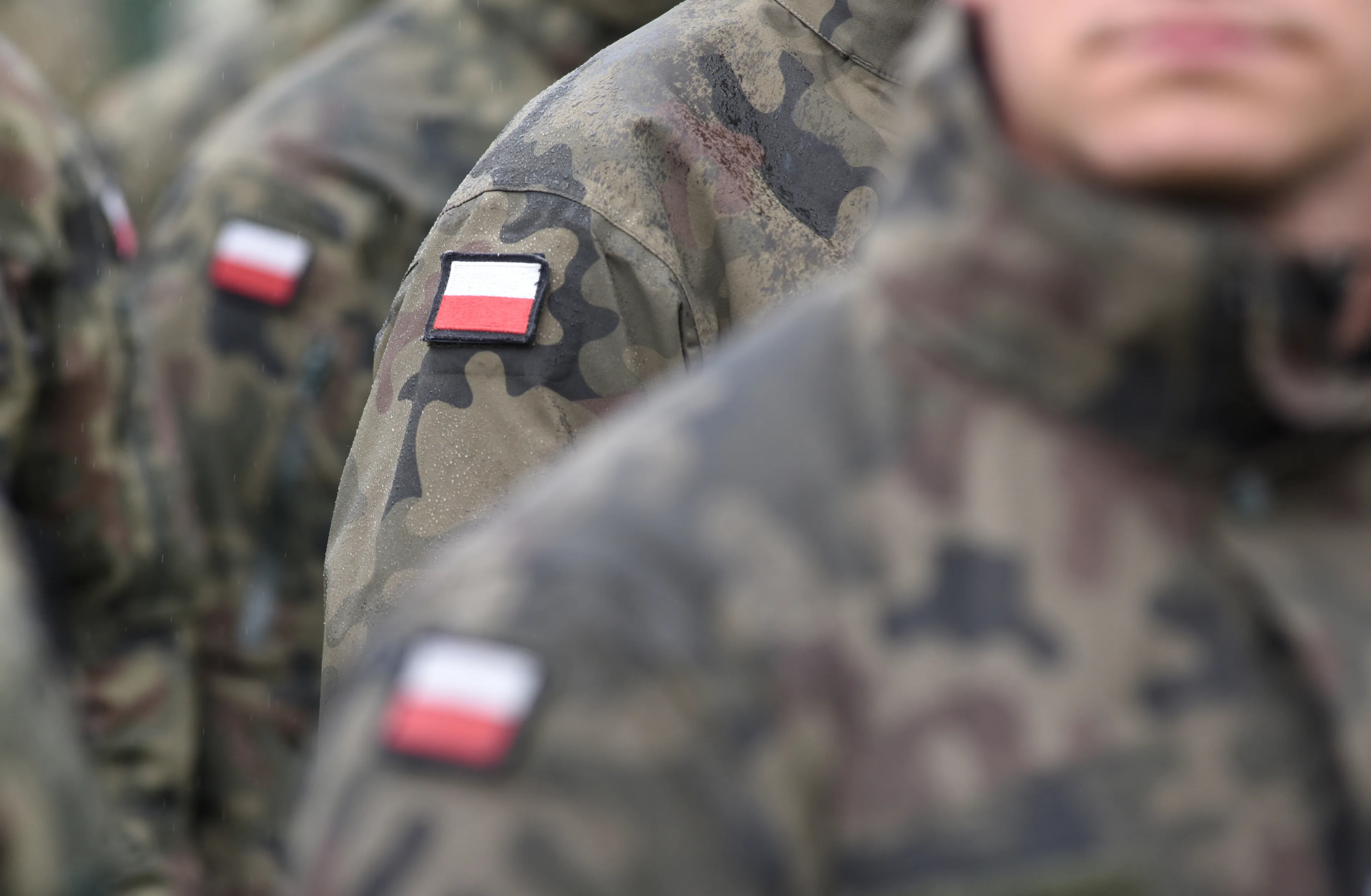 Wojsko szykuje wezwania dla 245 tys. osób. Na liście także kobiety. Wiadomo, kogo obejmie kwalifikacja w 2027 roku