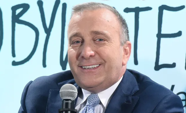 Schetyna: Sadurska ląduje "na skróty" w PZU