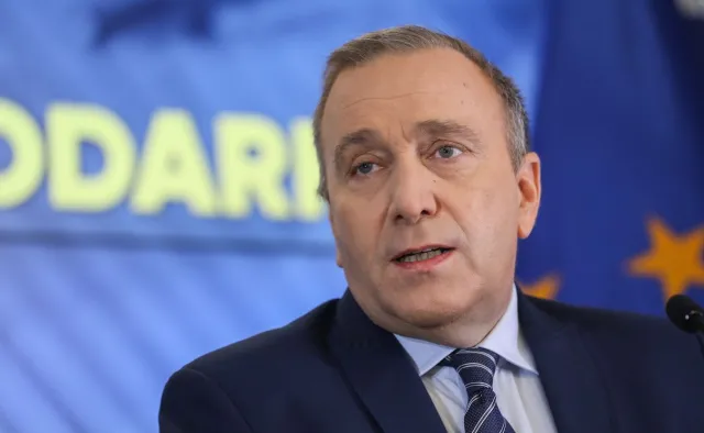 PO apeluje do prezydenta o zawetowanie ustaw ws. KRS i SN. "Nie może być tak, że głowa państwa, bierze udział w łamaniu konstytucji"