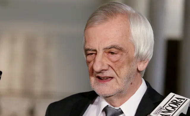 Terlecki: Opozycja szuka wyjścia z twarzą z komedii, którą odgrywała trzy tygodnie