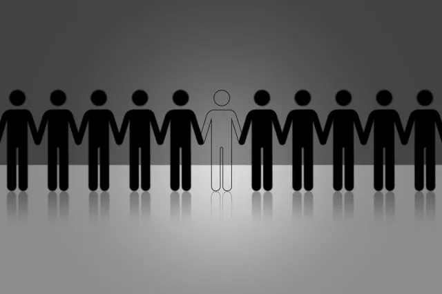 Rekord: 20 tysięcy Polaków przepadło bez wieści. Uciekają za granicę, by zacząć życie od nowa