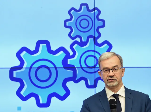 Minister inwestycji i rozwoju: Musimy się liczyć z tym, że fundusze spójności będą niższe
