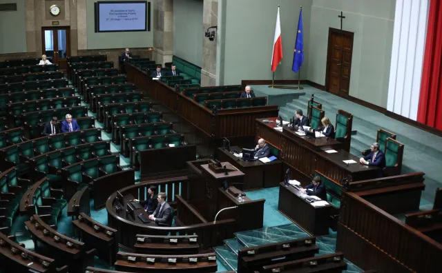 Będzie jedna opłata egzekucyjna. Sejm uchwalił ustawy o komornikach sądowych