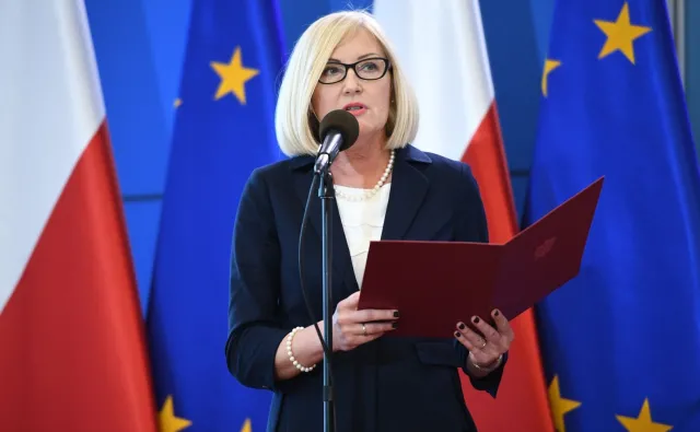 Rzeczniczka rządu: Prowadzimy z KE spokojny i otwarty dialog w sprawie praworządności