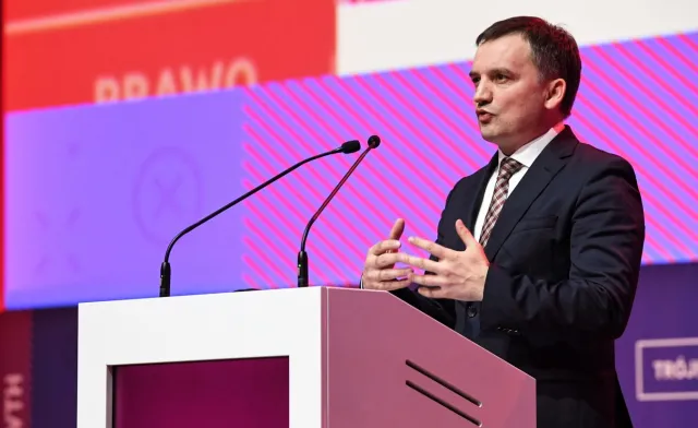 Ziobro o dostępie do akt afery taśmowej: Pytanie o apolityczność SN