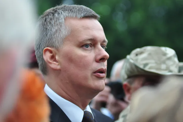 Siemoniak: Prezydent Duda jako zwierzchnik sił zbrojnych zmarnował trzy lata