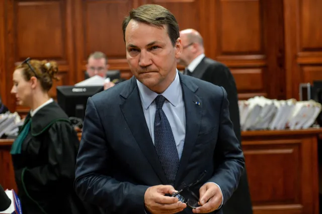 Radosław Sikorski ujawnia informacje o więzieniach CIA i planach rozbioru Ukrainy