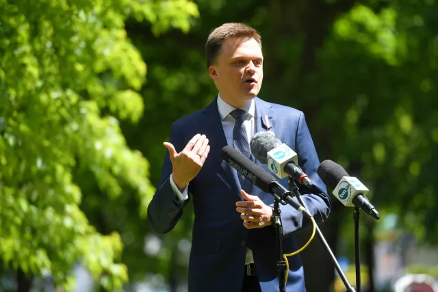 "Głową i sercem". Hołownia zainaugurował swoją kampanię prezydencką