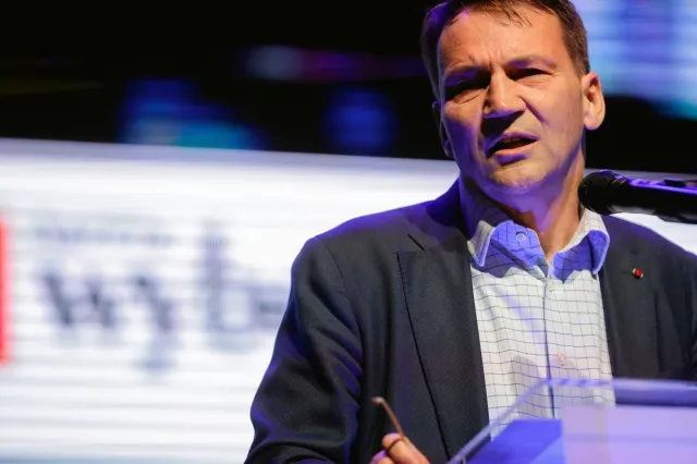 Sikorski: Biden odbuduje sojusze Ameryki