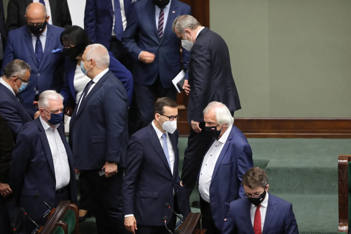 Morawiecki: Opozycja postanowiła pobić rekord bezzasadnych wniosków o wotum nieufności